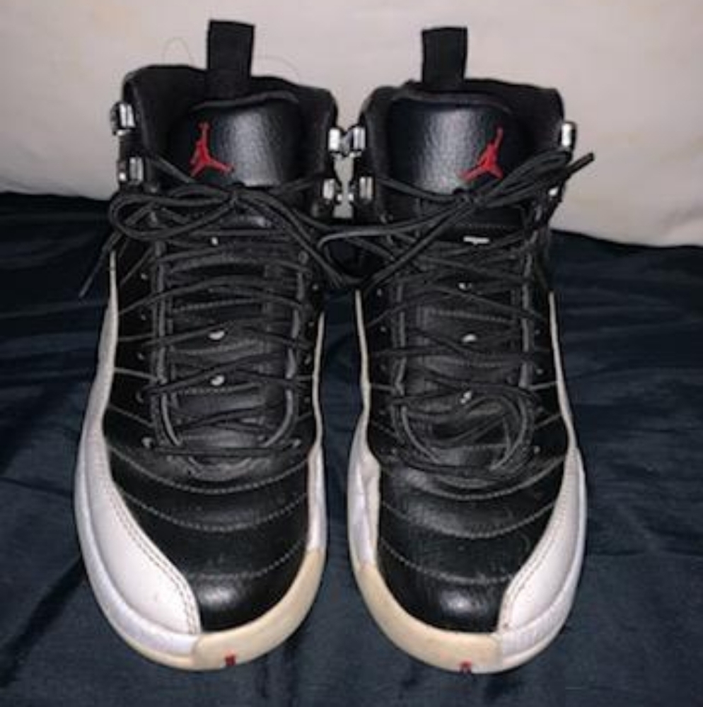 Jordan Playoff 12s 4Y